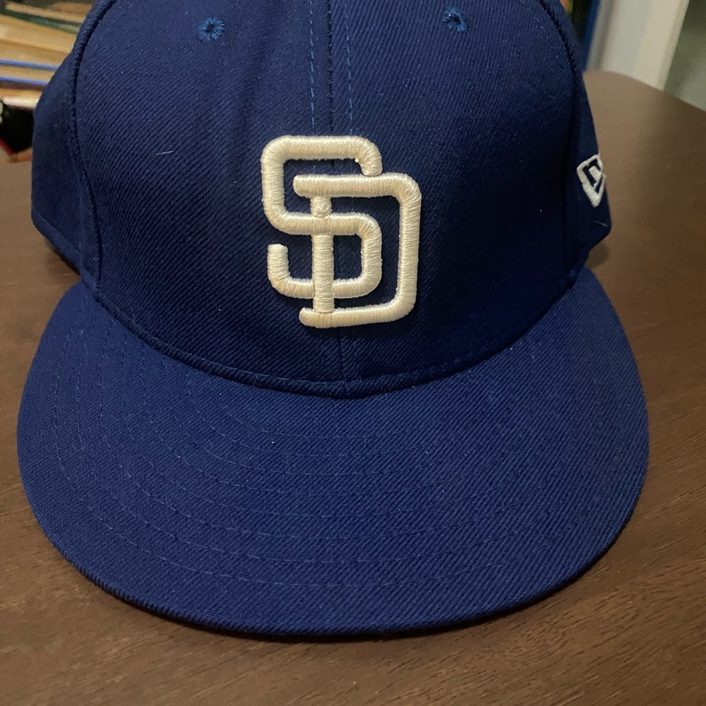 San Diego Padres Classic New Era Blue SD Logo fitted cap